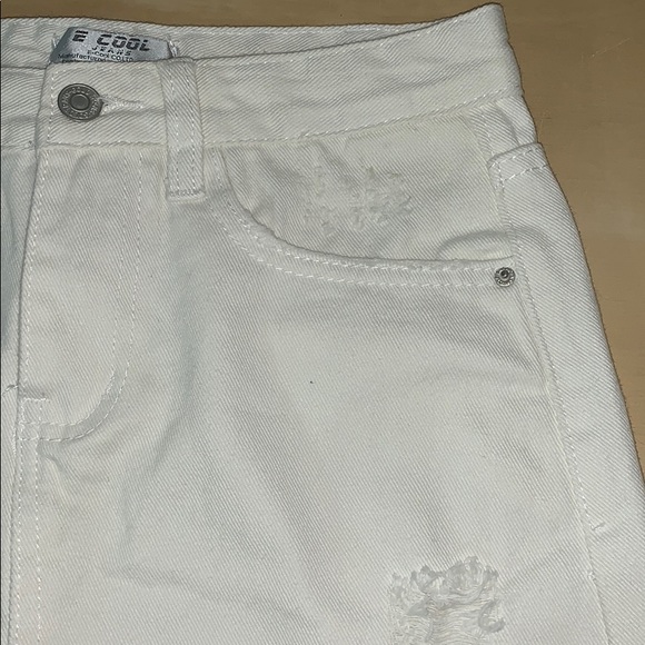 Ripped White Jean Mini Skirt - Picture 4 of 5